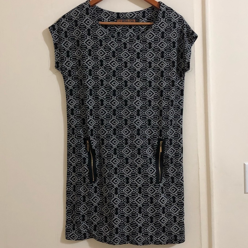 QED LONDON dress with zippers!